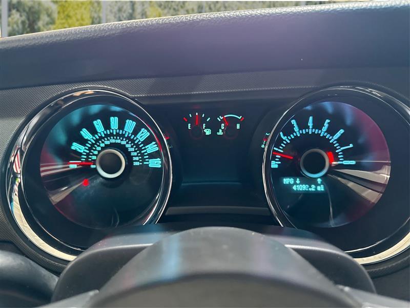 Ford Mustang V6 Coupe 2013