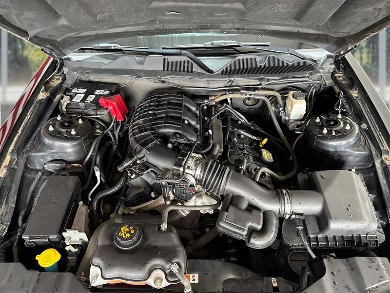 Ford Mustang V6 Coupe 2013