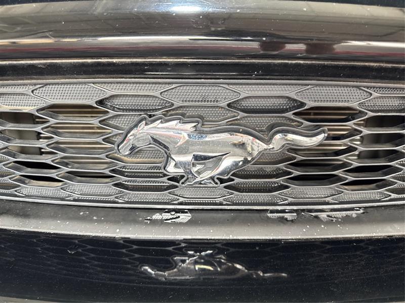 Ford Mustang V6 Coupe 2013