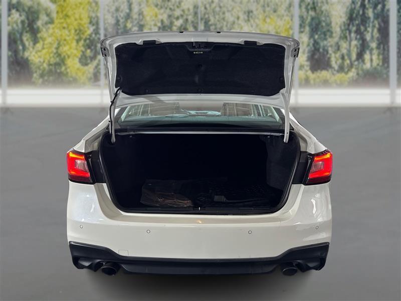 Subaru Legacy Touring XT 2021