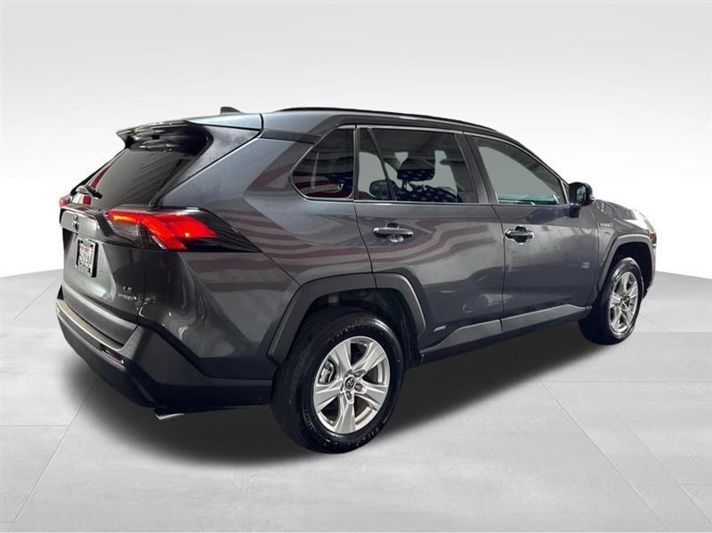 Toyota RAV4 Hybrid LE 2020