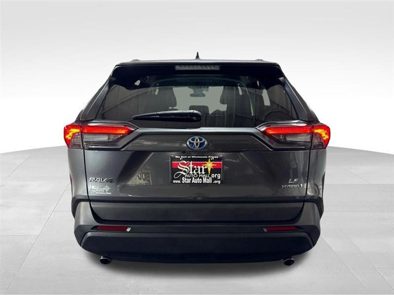 Toyota RAV4 Hybrid LE 2020