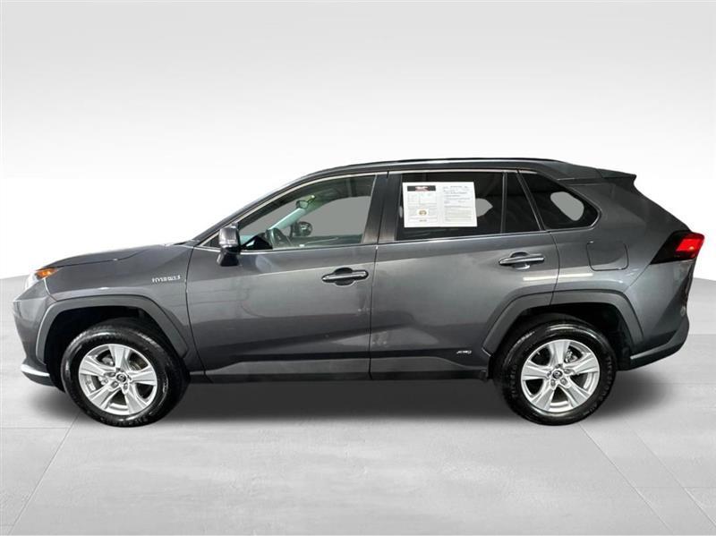 Toyota RAV4 Hybrid LE 2020