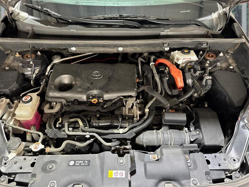 Toyota RAV4 Hybrid LE 2020