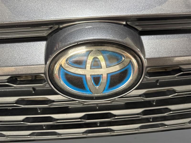 Toyota RAV4 Hybrid LE 2020