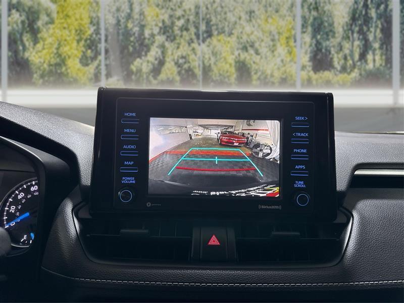 Toyota RAV4 Hybrid LE 2020