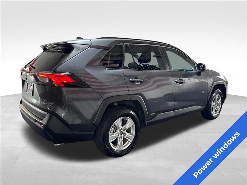 Toyota RAV4 Hybrid LE 2020