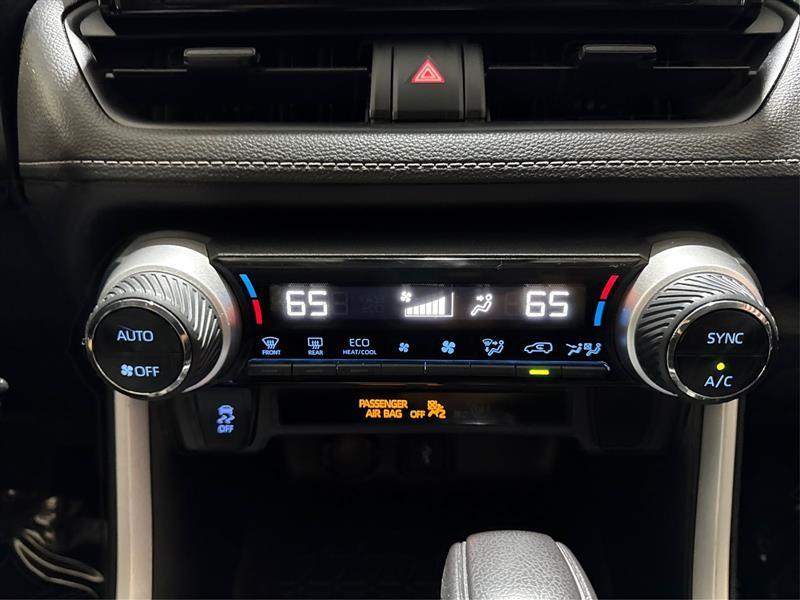 Toyota RAV4 Hybrid LE 2020