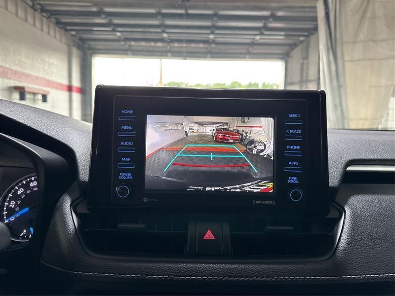 Toyota RAV4 Hybrid LE 2020