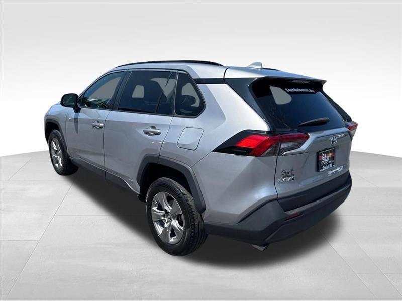 Toyota RAV4 Hybrid LE 2023