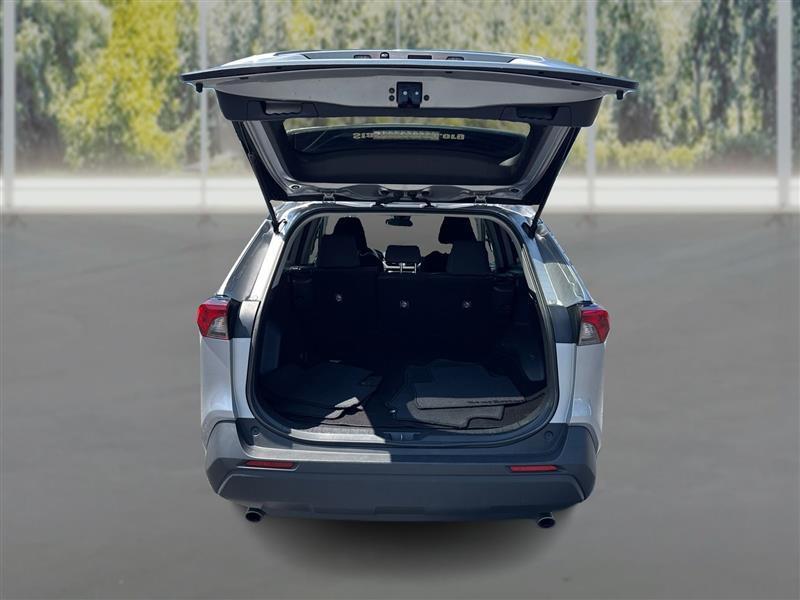Toyota RAV4 Hybrid LE 2023