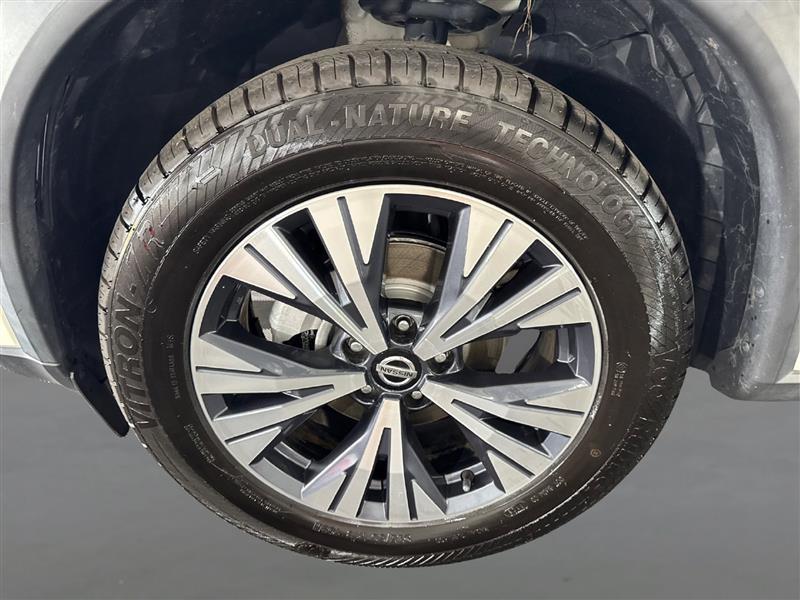 Nissan Rogue SV 2021