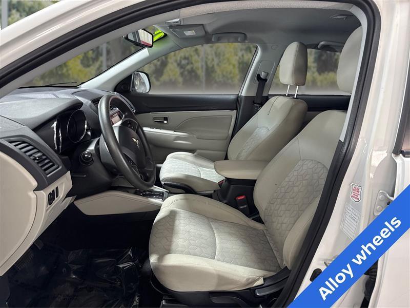 Mitsubishi Outlander Sport 2.0 ES CVT 2021