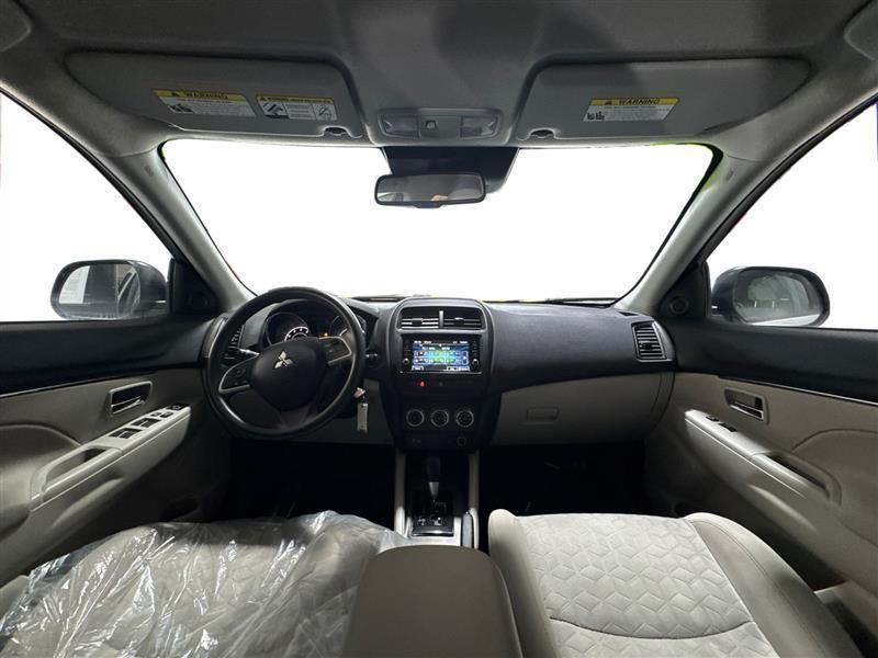Mitsubishi Outlander Sport 2.0 ES CVT 2021
