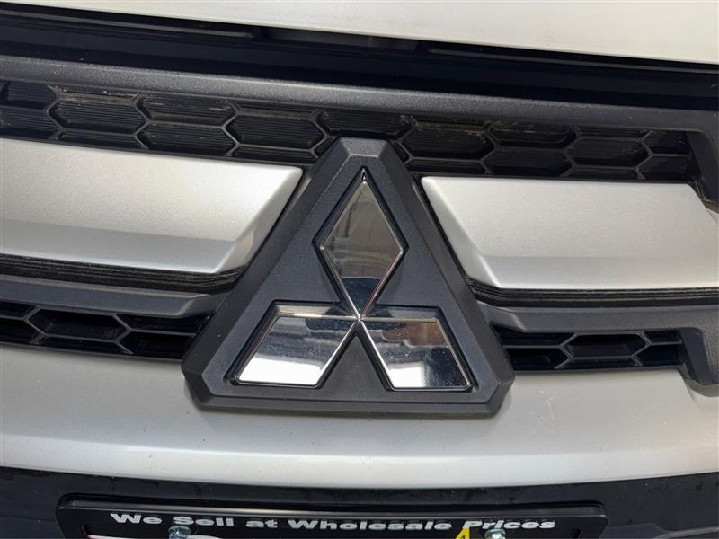 Mitsubishi Outlander Sport 2.0 ES CVT 2021