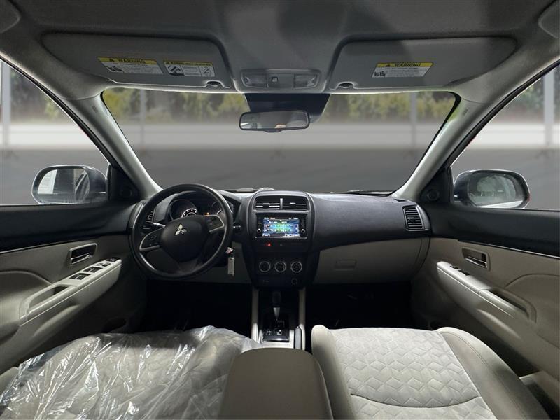 Mitsubishi Outlander Sport 2.0 ES CVT 2021