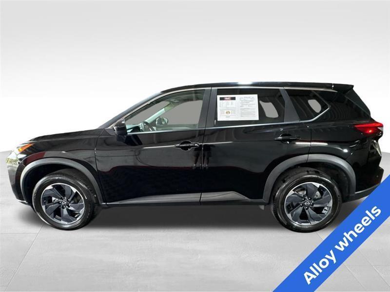 Nissan Rogue SV 2025