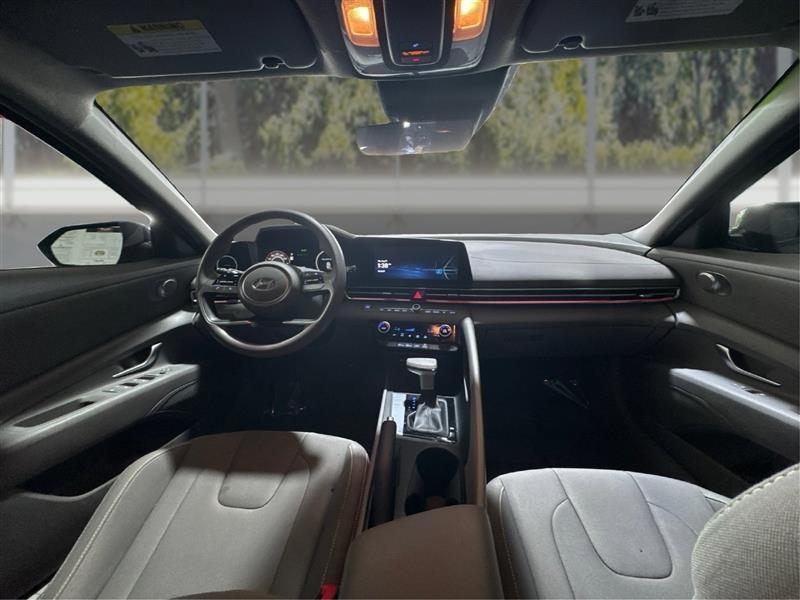 Hyundai Elantra SEL 2024