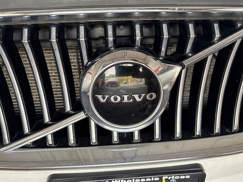 Volvo XC90 T6 Momentum AWD 2020