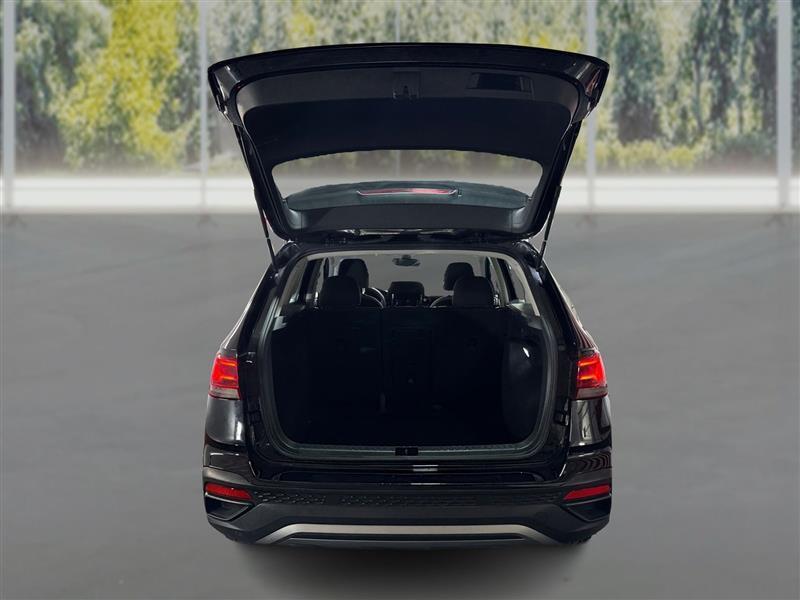Volkswagen Taos S 2024