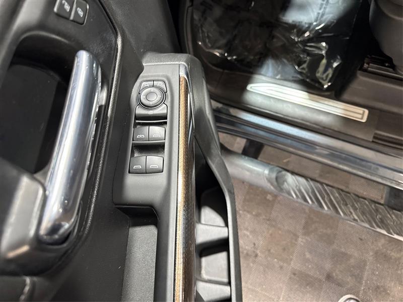 Chevrolet Silverado 1500 LT Trail Boss Crew Cab 4WD 2021