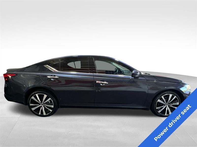Nissan Altima 2.5 Platinum AWD 2020