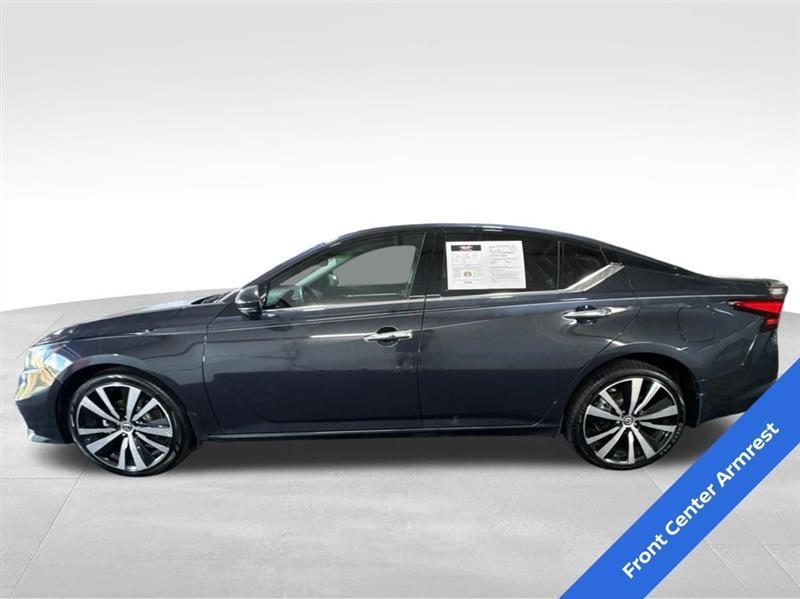 Nissan Altima 2.5 Platinum AWD 2020