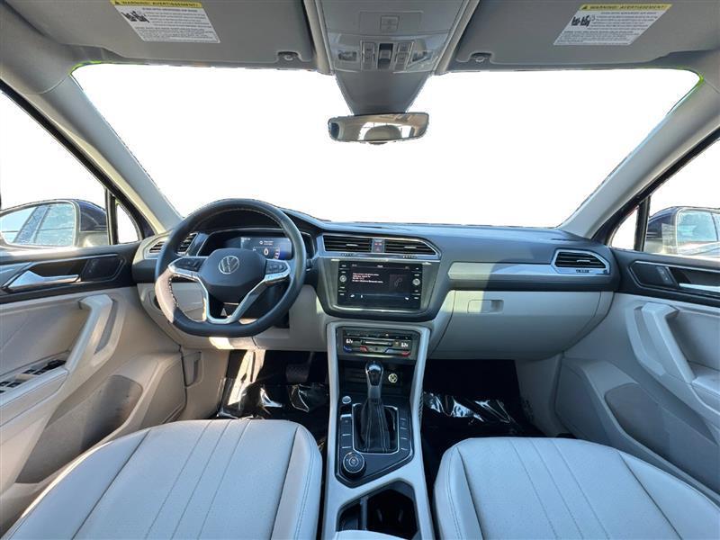 Volkswagen Tiguan photo 14