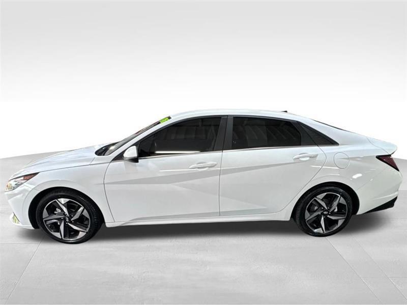 Hyundai Elantra Limited Hybrid 2021