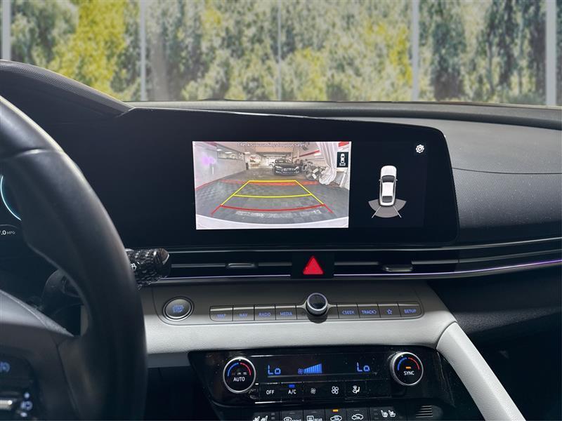 Hyundai Elantra Limited Hybrid 2021
