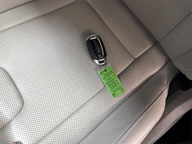 Hyundai Elantra Limited Hybrid 2021
