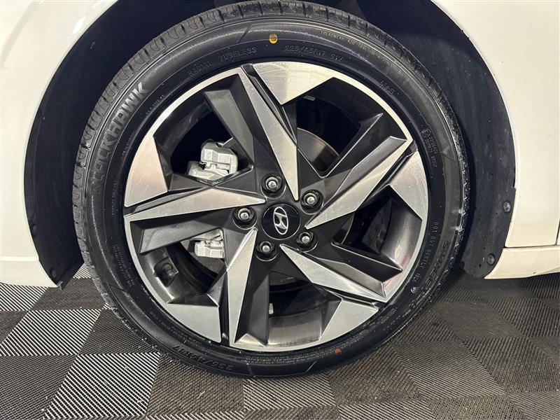 Hyundai Elantra Limited Hybrid 2021