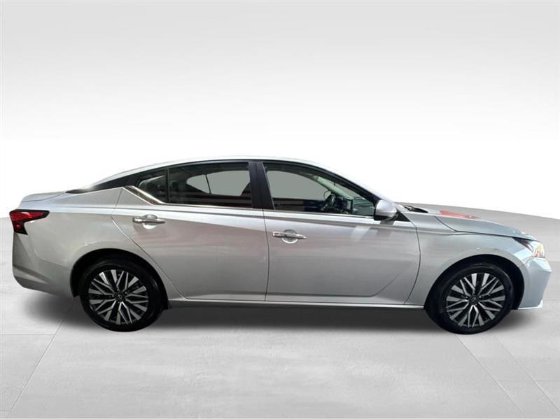Nissan Altima 2.5 SV AWD 2023