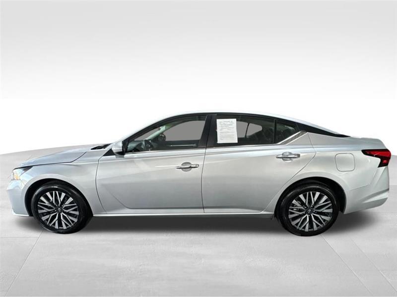 Nissan Altima 2.5 SV AWD 2023