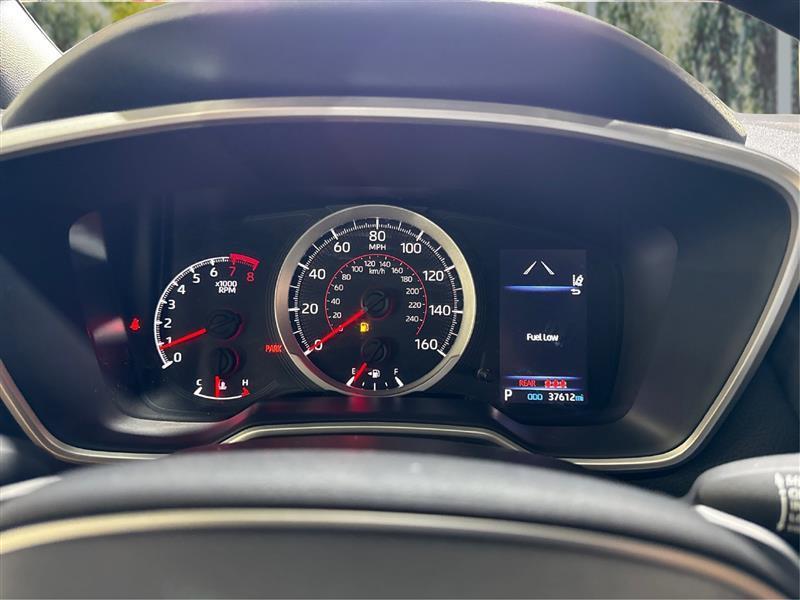 Toyota Corolla SE Hatchback CVT 2022
