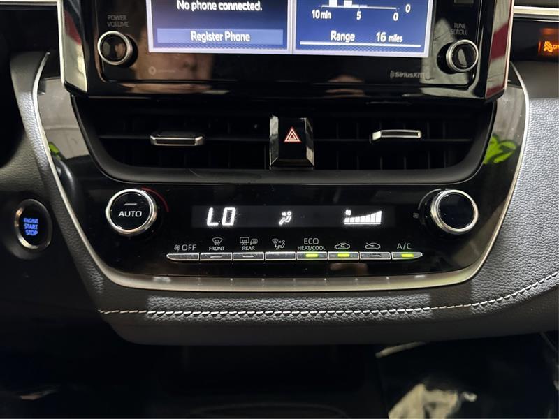 Toyota Corolla SE Hatchback CVT 2022