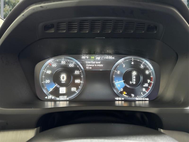Volvo XC90 T5 Momentum 2022