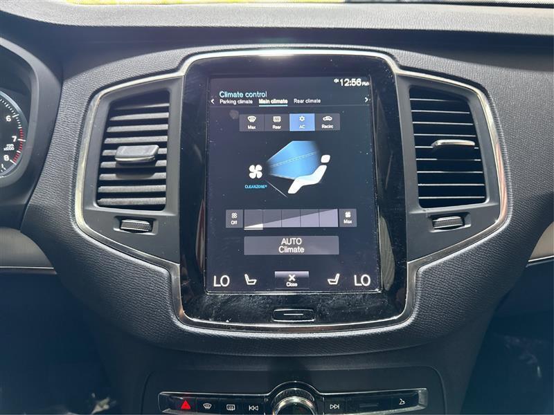 Volvo XC90 T5 Momentum 2022