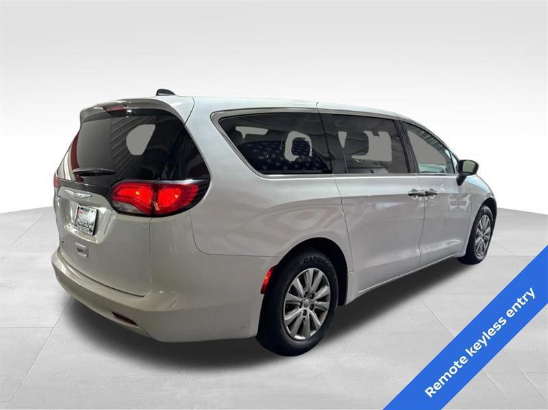 Chrysler Voyager L 2021