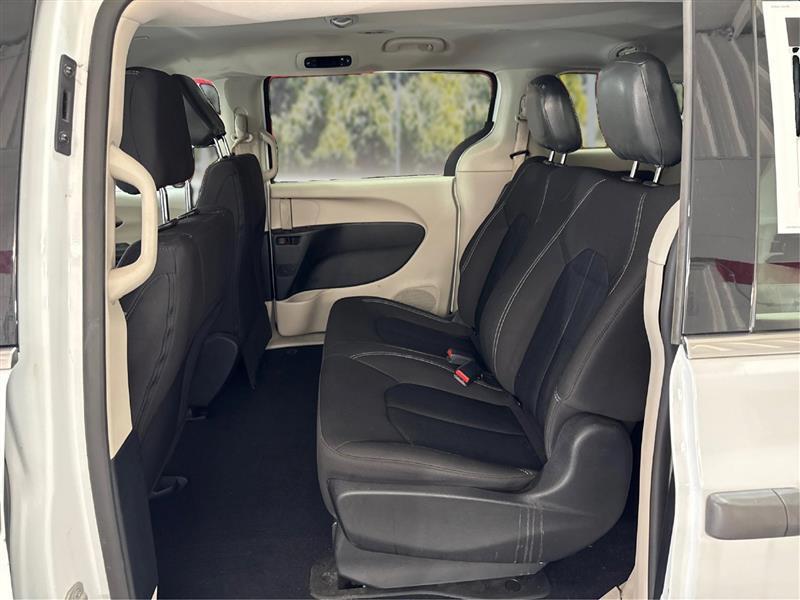 Chrysler Voyager L 2021