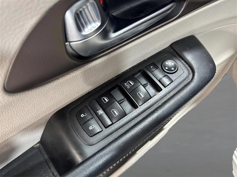 Chrysler Voyager L 2021