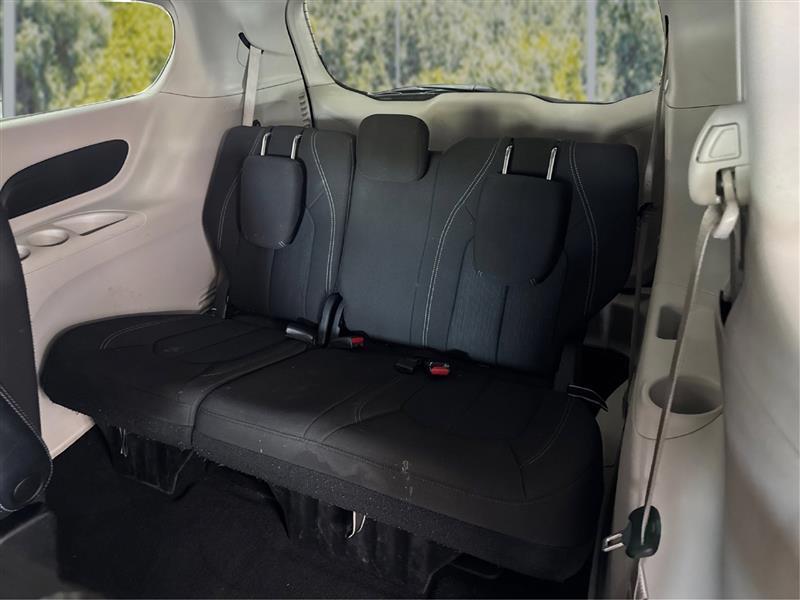 Chrysler Voyager LX 2023