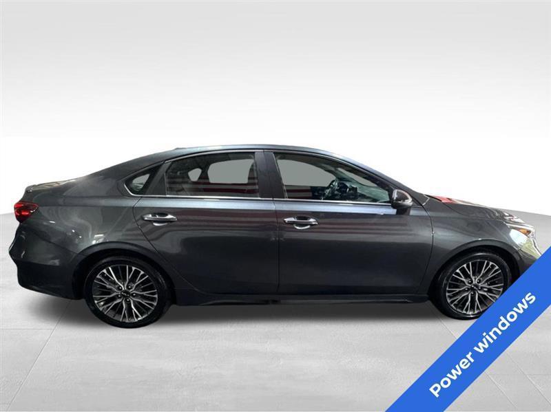 Kia Forte GT Line 2023