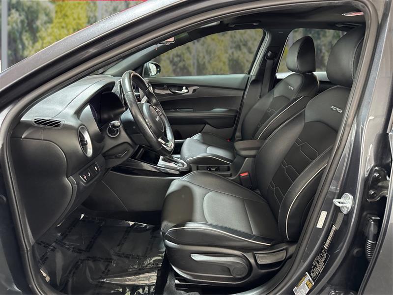 Kia Forte GT Line 2023