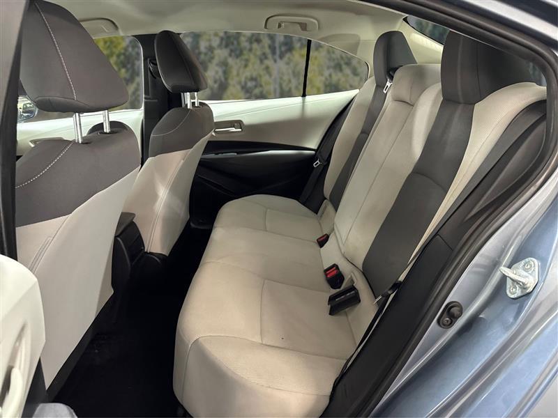 Toyota Corolla LE 2022