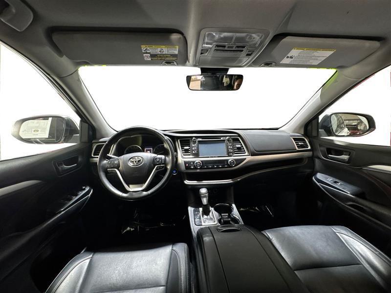 Toyota Highlander XLE AWD V6 2018