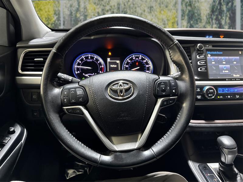 Toyota Highlander XLE AWD V6 2018