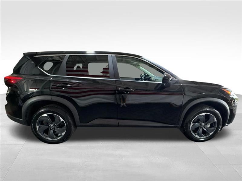 Nissan Rogue SV AWD 2025
