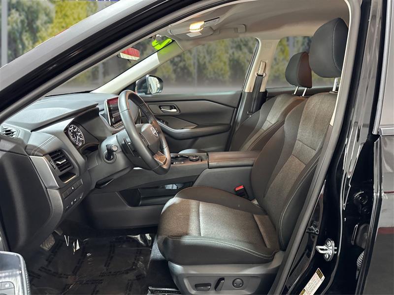 Nissan Rogue SV AWD 2025