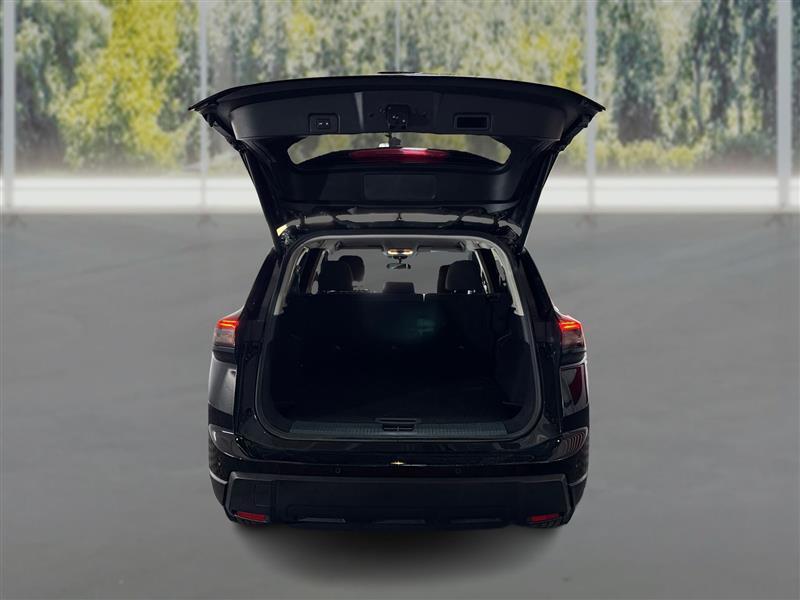 Nissan Rogue SV AWD 2025